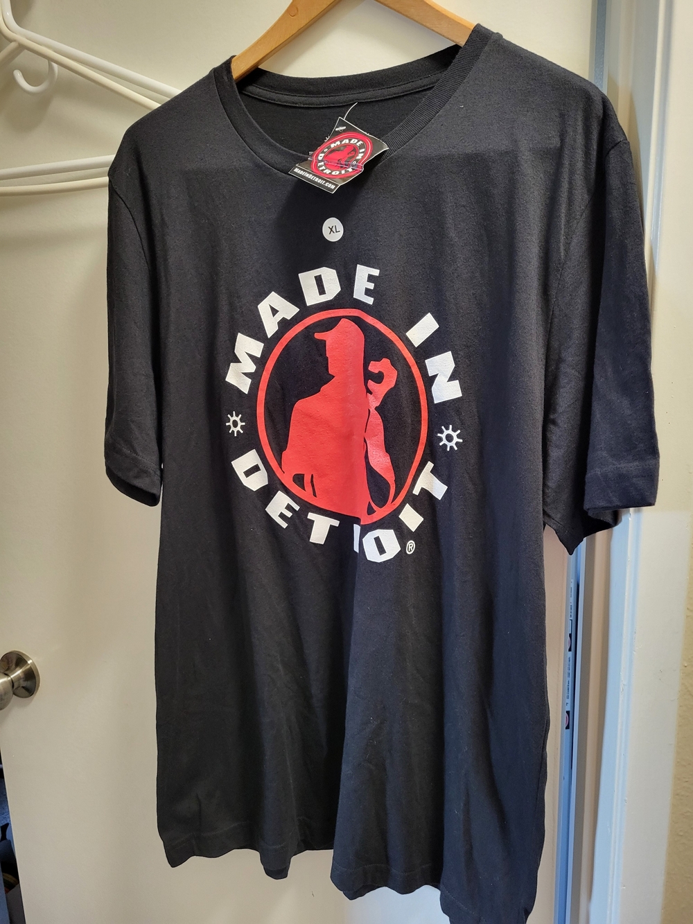 Made in Detroit Original Men's Black Graphic Tee with Red Logo XL NWT